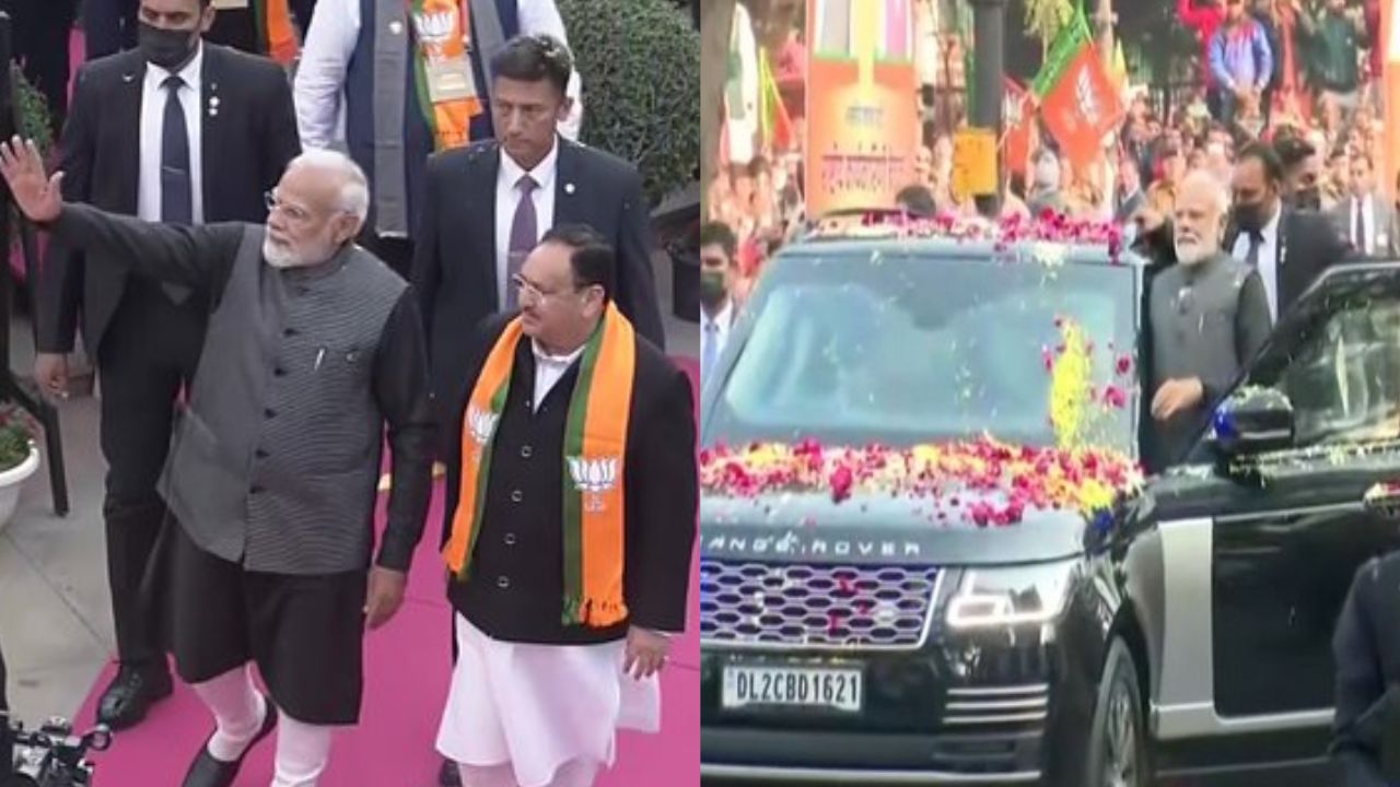 PM Modi का दिल्ली में रोड शो, लोगों ने बरसाए फूल, दिखी भारतीय संस्कृति की झलक