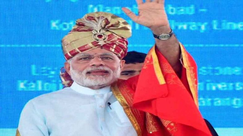 PM Modi की कर्नाटक के लोगों 10,800 करोड़ की सौगात, लाभान्वित होंगे किसान