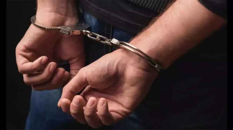 संभल में मुठभेड़ के दौरान हेड कॉस्टेबल घायल, इनामी बदमाश गिरफ्तार