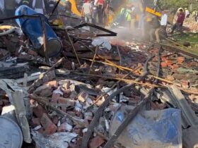 मेरठ में निर्माणाधीन कोल्ड स्टोरेज का लेंटर गिरा, 5 की मौत, मलबे में दबे कई लोग, रेस्क्यू जारी