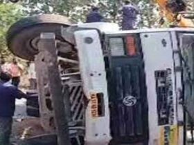 राजस्थान के चूरू में भीषण सड़क हादसे में तीन बच्चों सहित पांच लोगों की मौत, 19 घायल