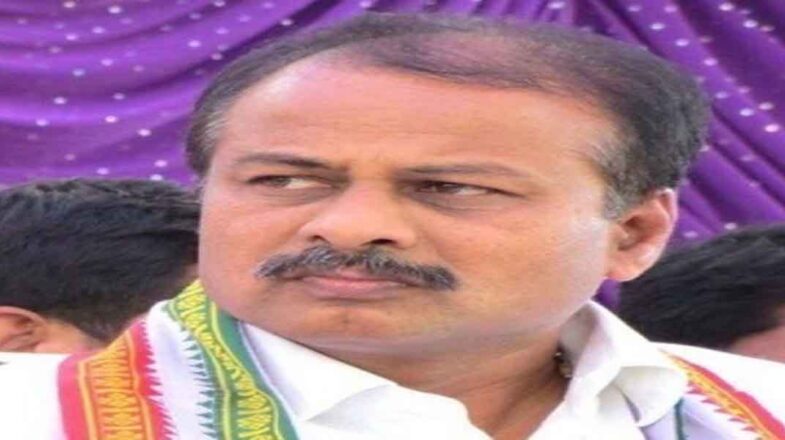 कर्नाटक कांग्रेस के कार्यकारी अध्यक्ष ध्रुवनारायण का निधन, मुख्यमंत्री ने शोक व्यक्त किया