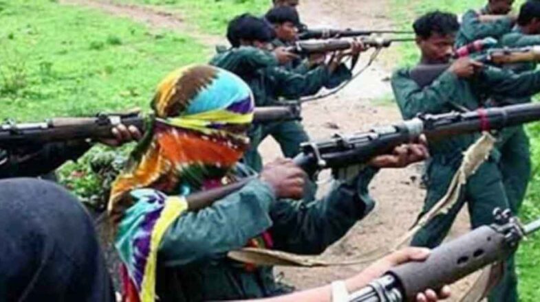 छत्तीसगढ़ में माओवादियों के साथ मुठभेड़ में 11 जवान शहीद
