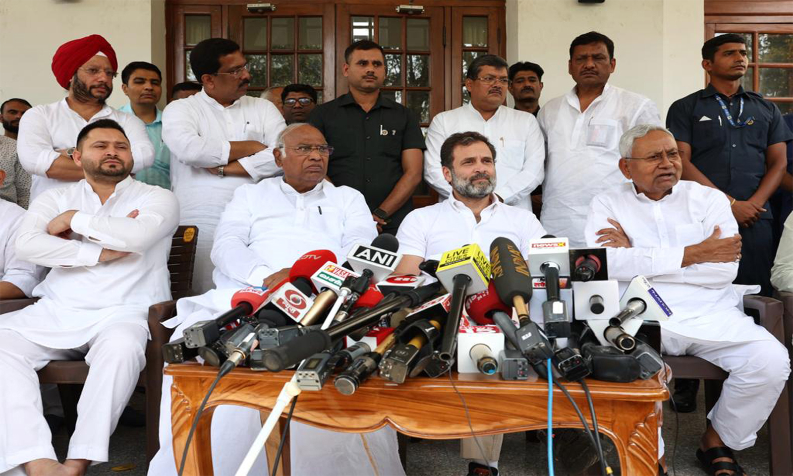कांग्रेस की विपक्षी बैठक दिलचस्प होगी
