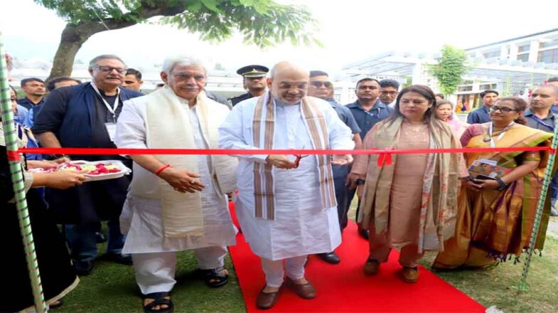 अमित शाह ने श्रीनगर में ‘बलिदान स्तंभ’ की आधारशिला रखी