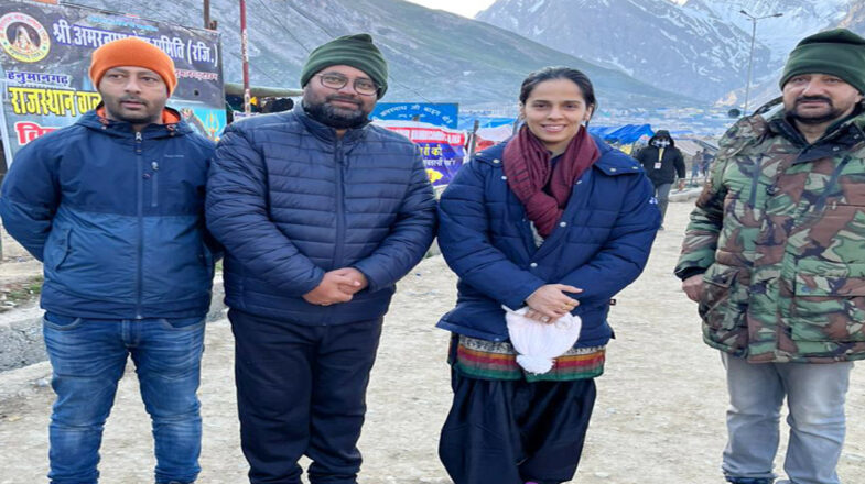 सायना नेहवाल ने अमरनाथ यात्रा की
