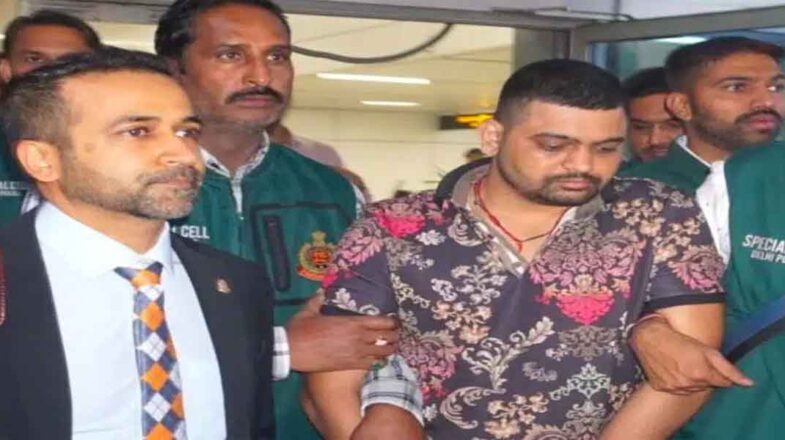 गैंगस्टर दीपक बॉक्सर मकोका के तहत आरोपित
