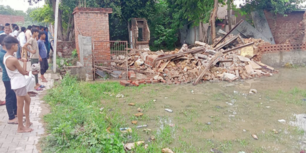 ग्रेटर नोएडा में बारिश के चलते गिरा मकान, एक की मौत