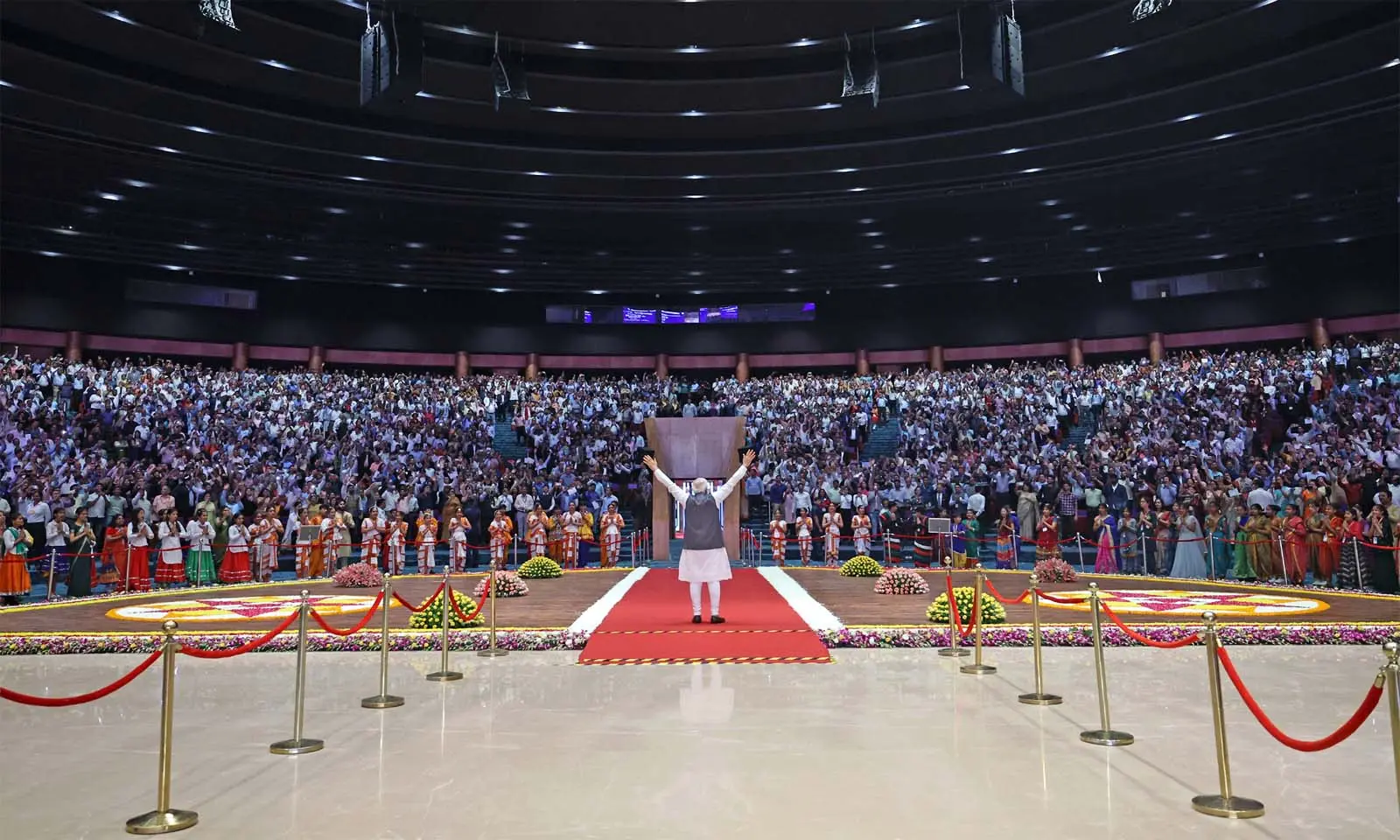 दिल्ली दरबार से क्या नागरिकों और देश के सवाल का समाधान होगा…!