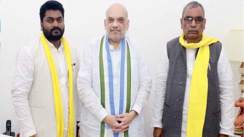 राजभर की पार्टी सुभासपा राजग में शामिल