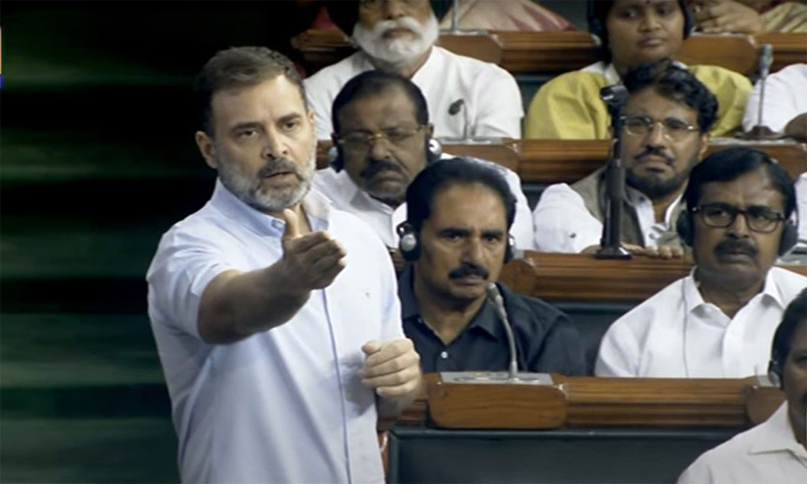मणिपुर में भारत माता की हत्या: राहुल