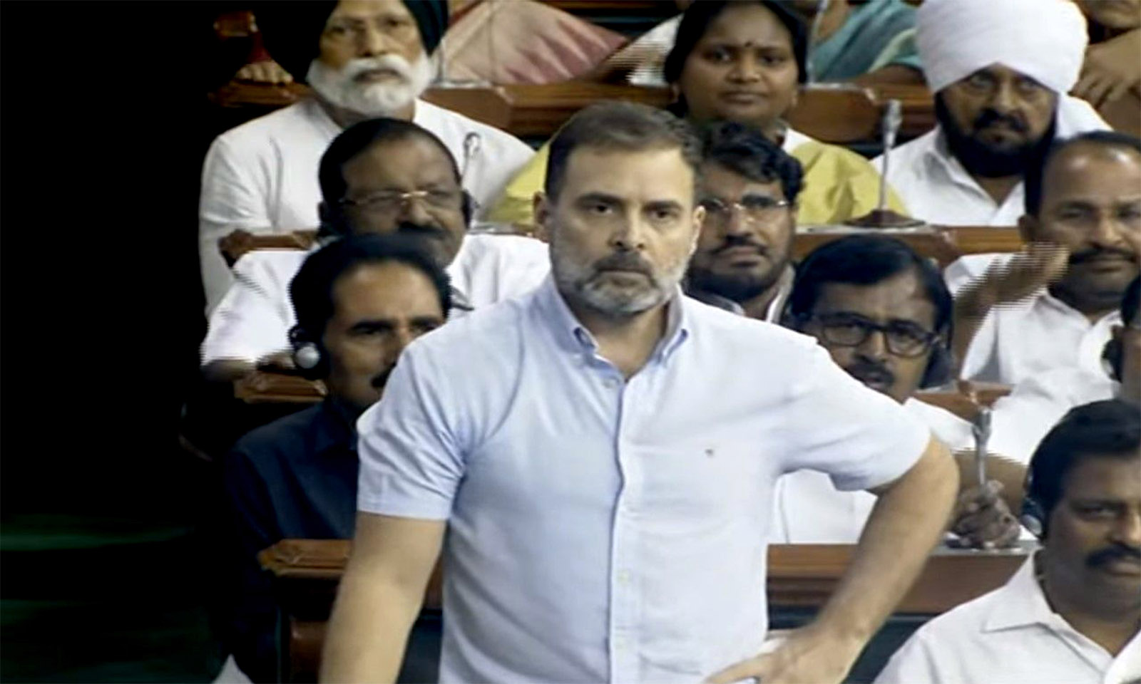 राहुल का मोदी पर निशाना