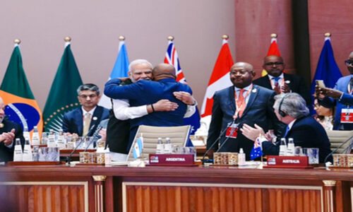 मोदी ने अफ्रीकी संघ को जी20 में स्थायी सदस्य के रूप में शामिल किये जाने का स्वागत किया