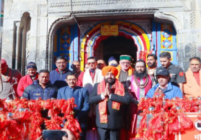 केदारनाथ धाम पहुंचे उत्तराखंड गवर्नर