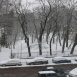 पहाड़ों में बर्फबारी, अटल टनल बंद