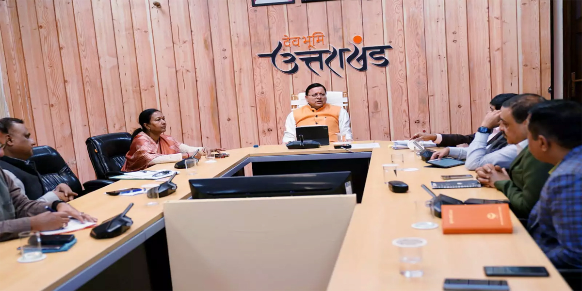 सिलक्यारा सुरंग में भूस्खलन की जांच शुरू, विशेषज्ञों ने किया निरीक्षण