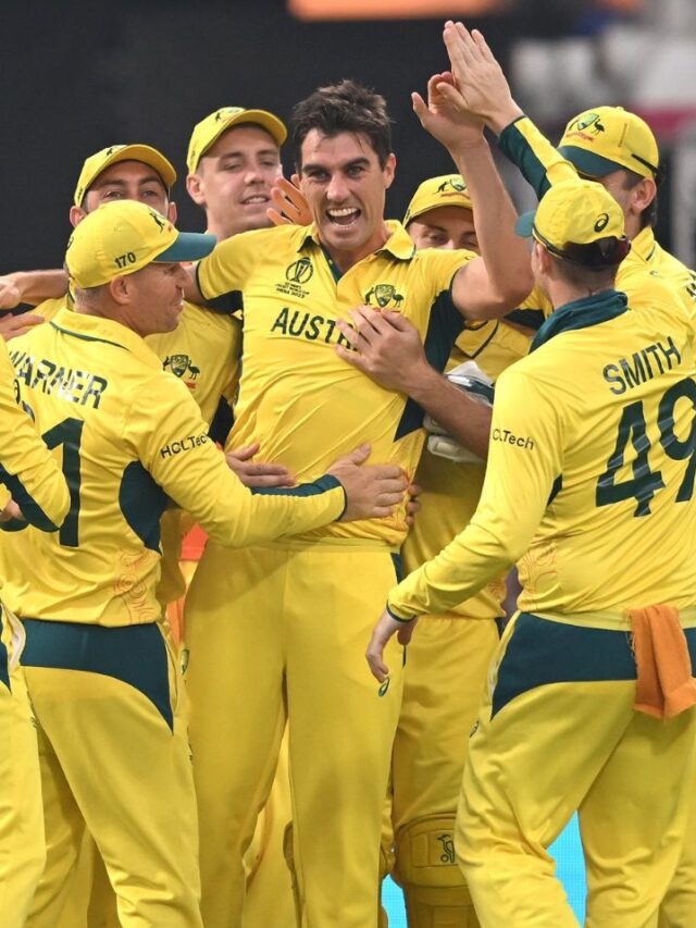 World Cup Semi-Final-2 मैच में ऑस्ट्रेलियाई गेंदबाजी के आगे पस्त हुए दक्षिण अफ्रीकी बल्लेबाज