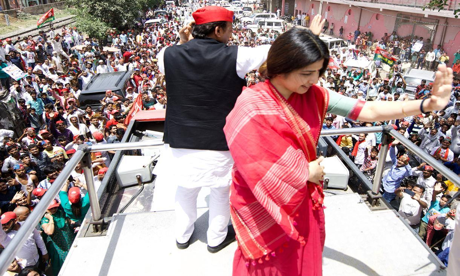 मध्य प्रदेश के प्रचार में डिम्पल यादव