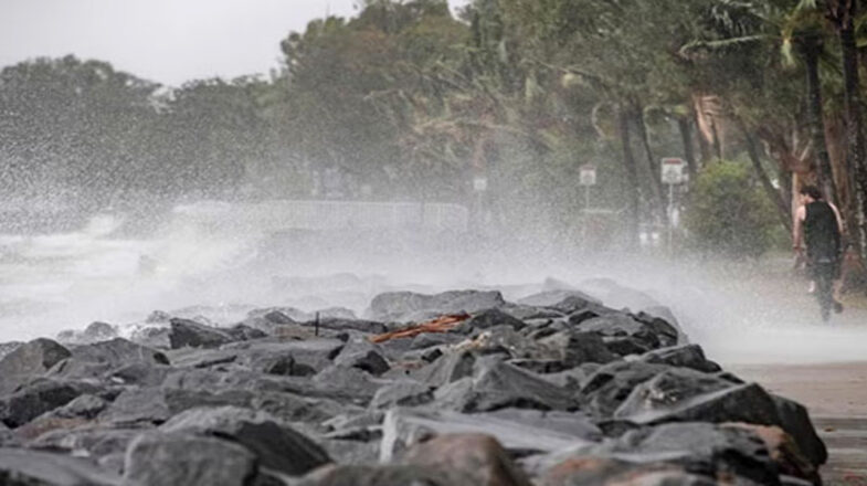 ऑस्ट्रेलिया के क्वींसलैंड में भयानक तूफान से 1 की मौत