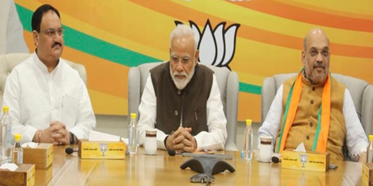 पीएम मोदी ने शाह, नड्डा और मंत्रियों के साथ की बैठक