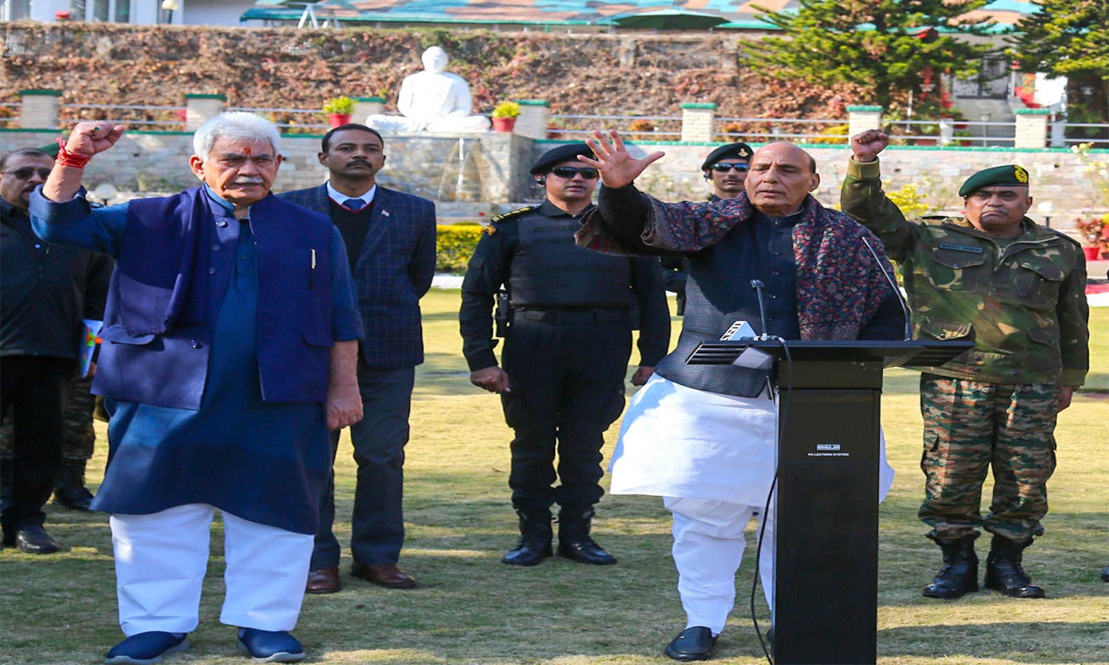 दिल जीतना है सैनिकों की जिम्मेदारी