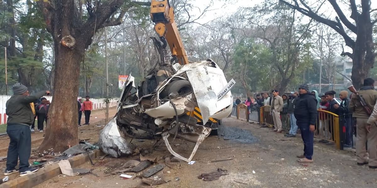 जमशेदपुर में बड़ा सड़क हादसे में 6 की मौत, मातम में बदला नये साल का जश्न