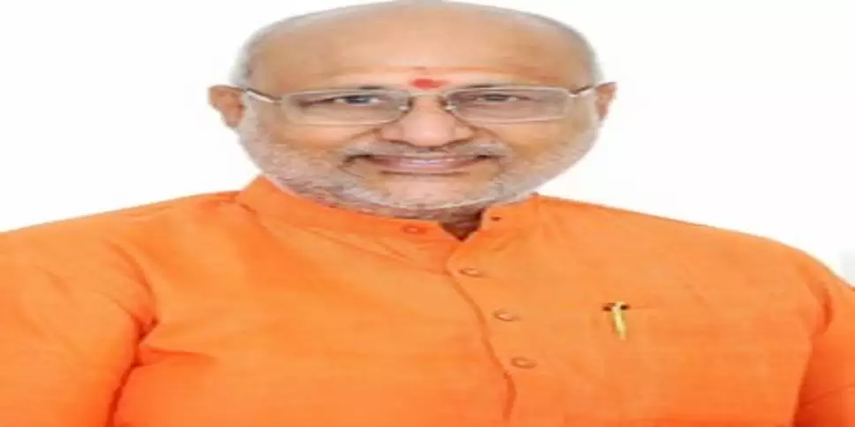 गवर्नर की शीर्ष अफसरों के साथ मीटिंग, दिल्ली में हेमंत की गाड़ी से मिले 36 लाख