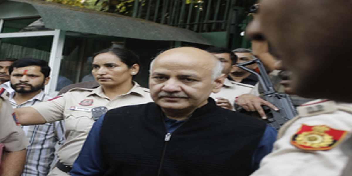 इलाज के लिए मनीष सिसोदिया एलएनजेपी अस्पताल में भर्ती