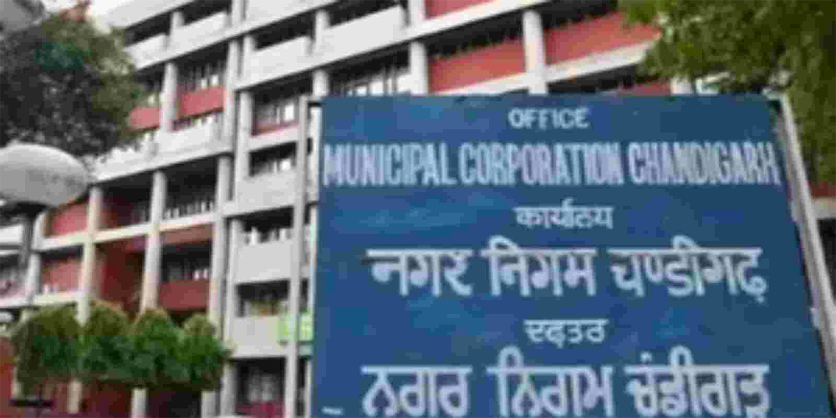 भारी नाटकीयता के बीच चंडीगढ़ मेयर का चुनाव स्थगित