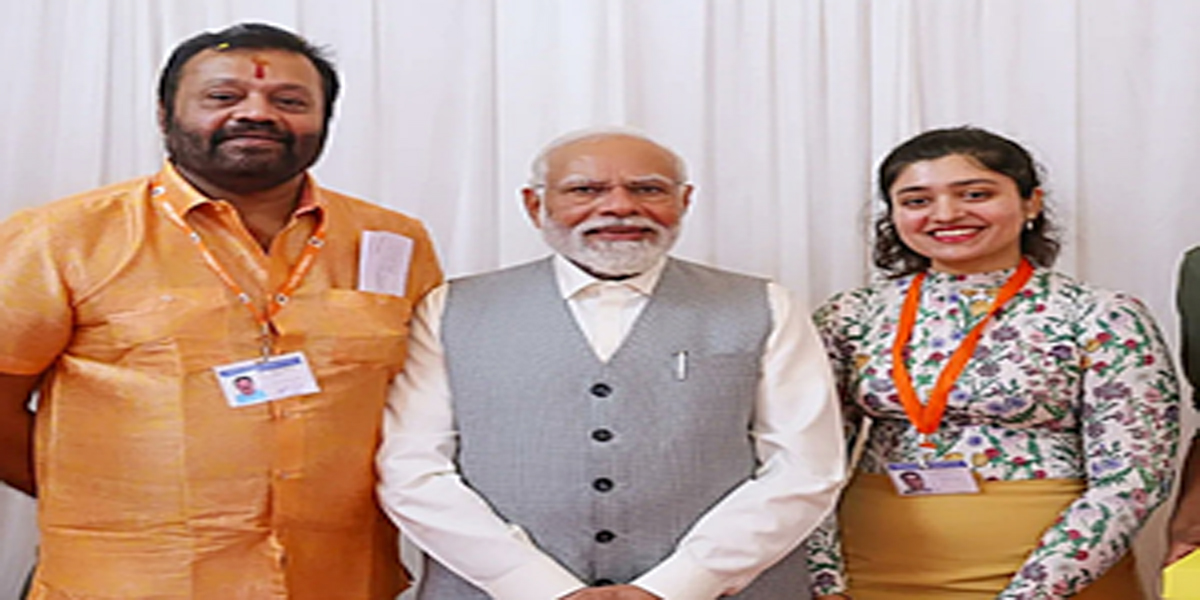 केरल में बीजेपी नेता सुरेश गोपी की बेटी की शादी में शरीक हुए पीएम मोदी