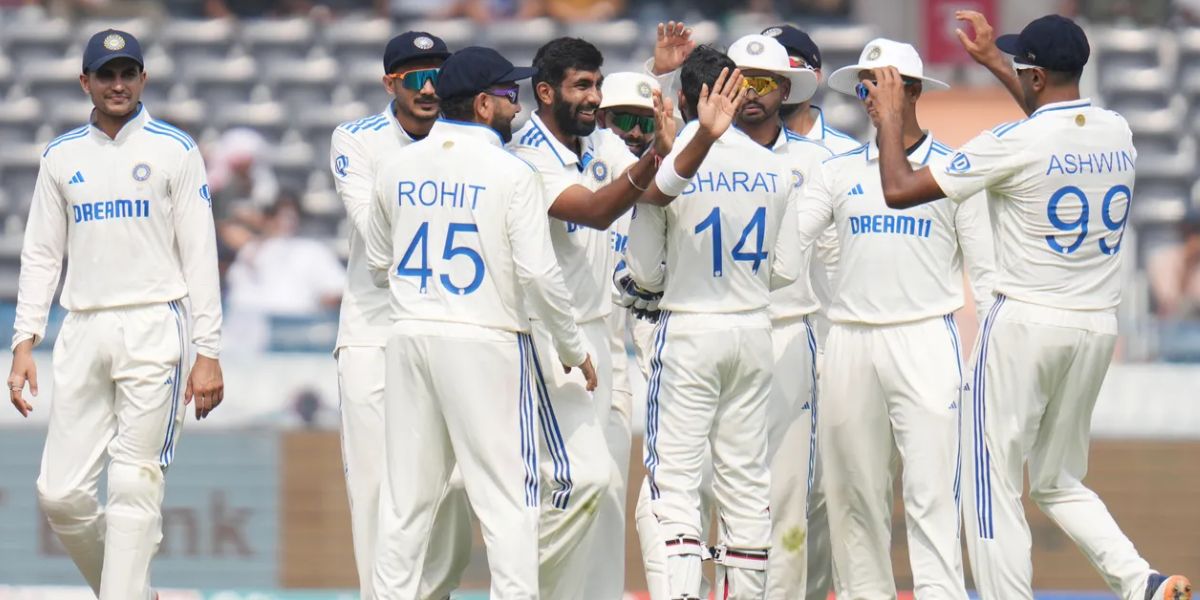 IND vs ENG: हैदराबाद टेस्ट के पहले दिन भारतीय स्पिनर्स ने तोड़ी इंग्लैंड की कमर