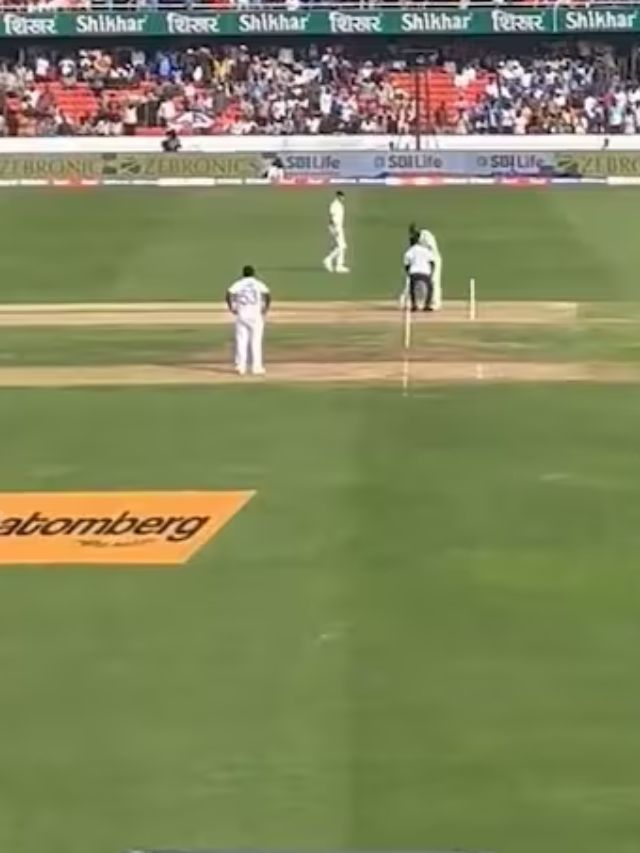 लाइव मैच में रोहित शर्मा के पैर छूने पहुंचा फैन, वीडियो वायरल