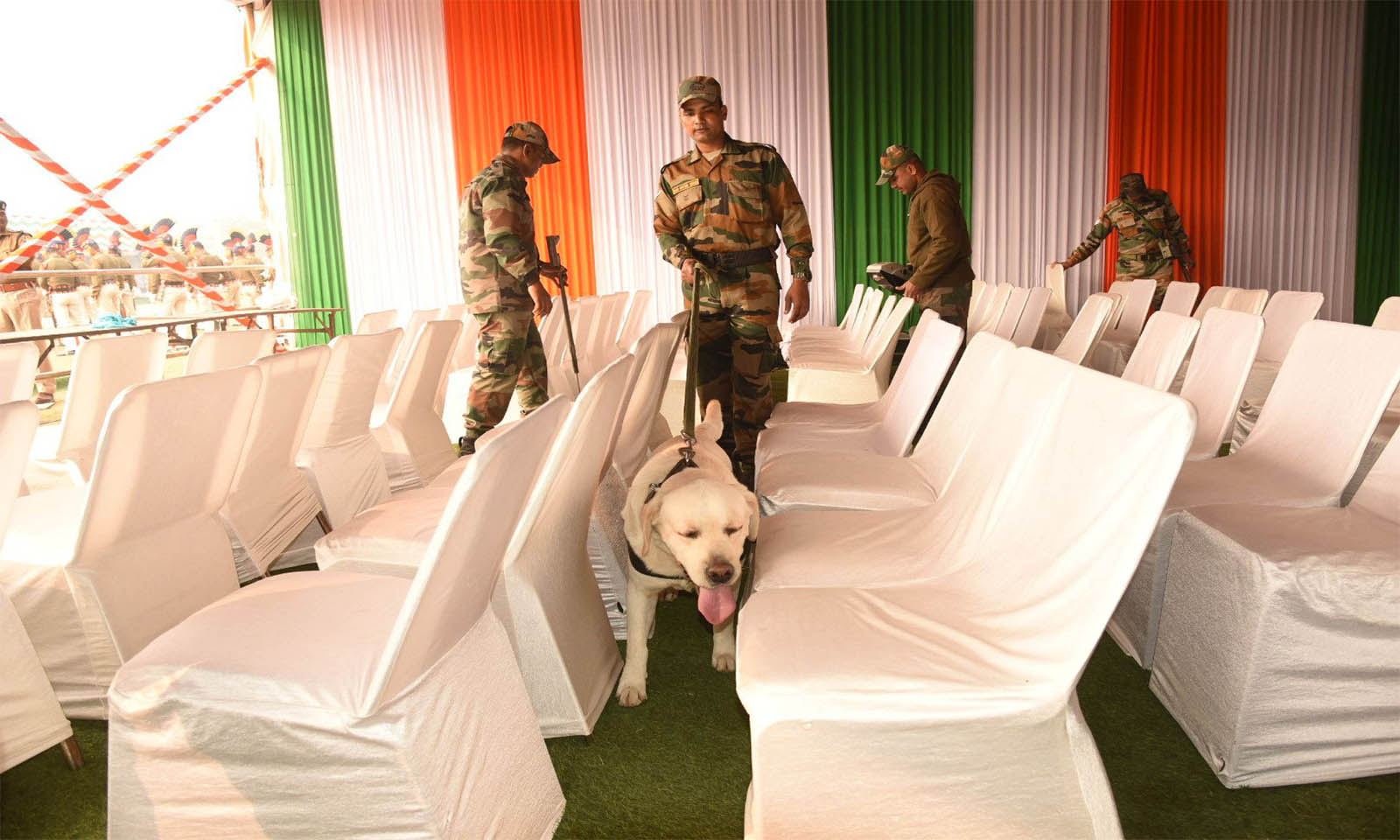 विपक्षी नेता गणतंत्र दिवस परेड में नहीं गए