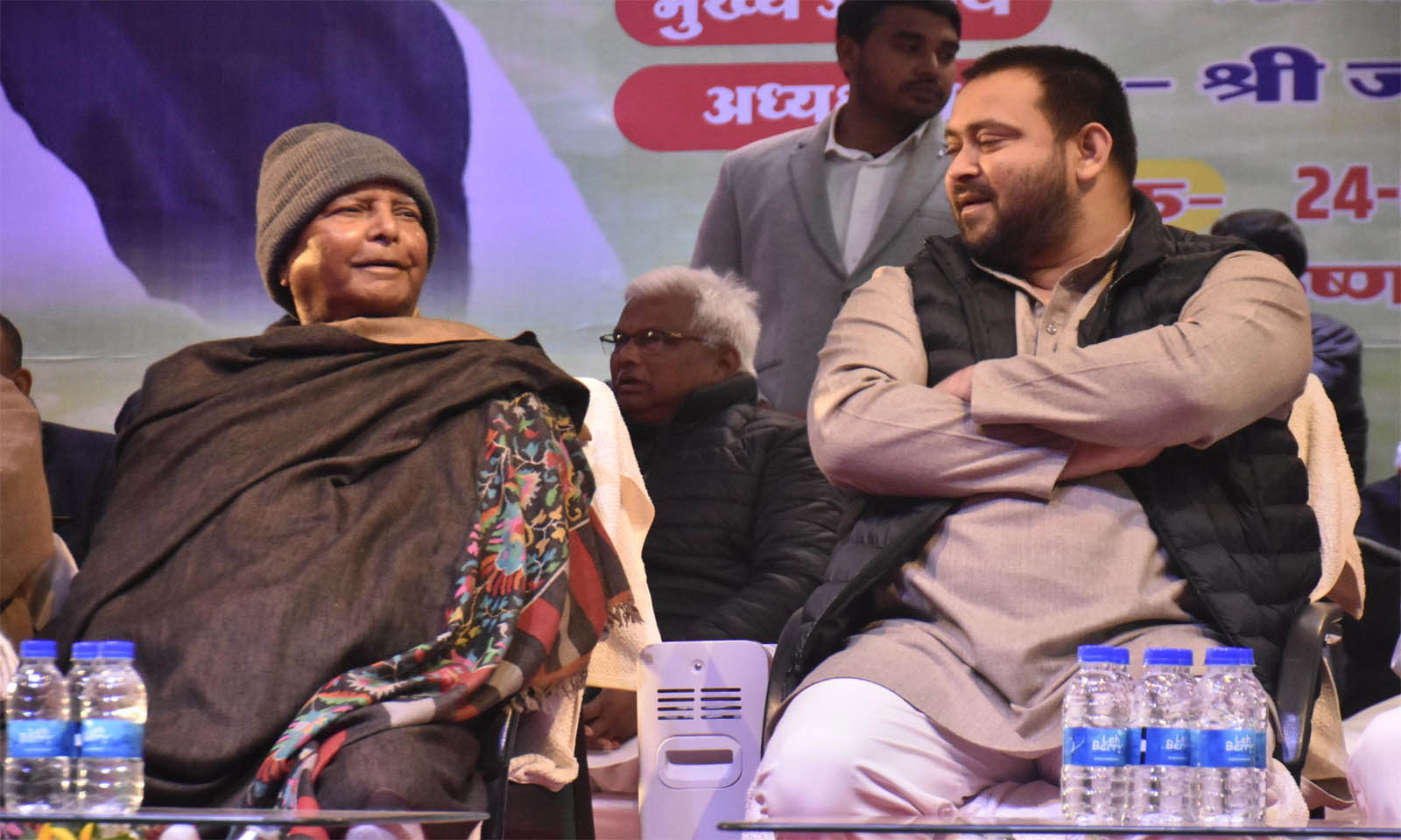 तेजस्वी से ईडी ने की पूछताछ