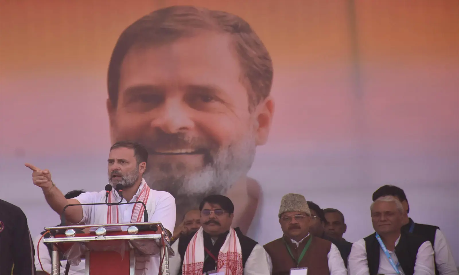 दादी-पिता से ज़्यादा नसीब वाले हैं राहुल