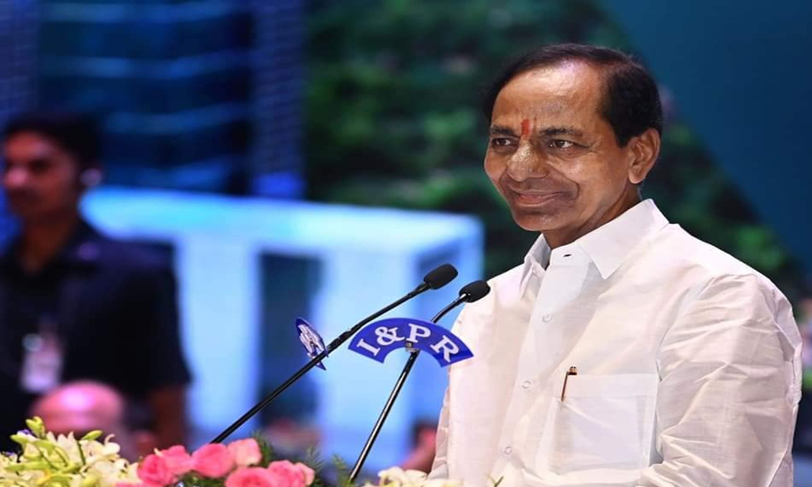 महाराष्ट्र की राजनीति से अब दूर केसीआर