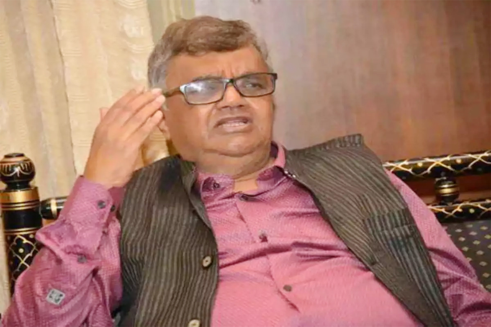 दिग्गज कन्नड़ अभिनेता द्वारकेश का निधन