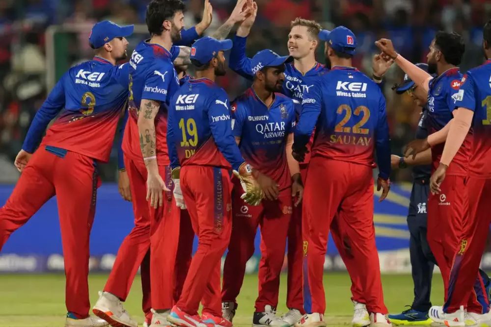 रॉयल चैलेंजर्स बेंगलुरु के इस खिलाड़ी के नाम है IPL 2024 का सबसे लंबा छक्का