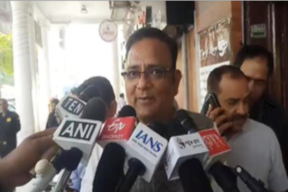 राजकुमार आनंद का केजरीवाल सरकार पर बड़ा हमला