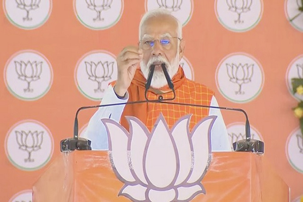 मध्य प्रदेश रैली में कांग्रेस पर जमकर बरसे पीएम मोदी