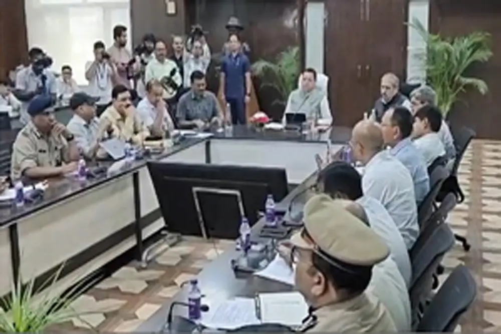 सीएम धामी की अध्यक्षता में जंगलों की आग पर अहम बैठक