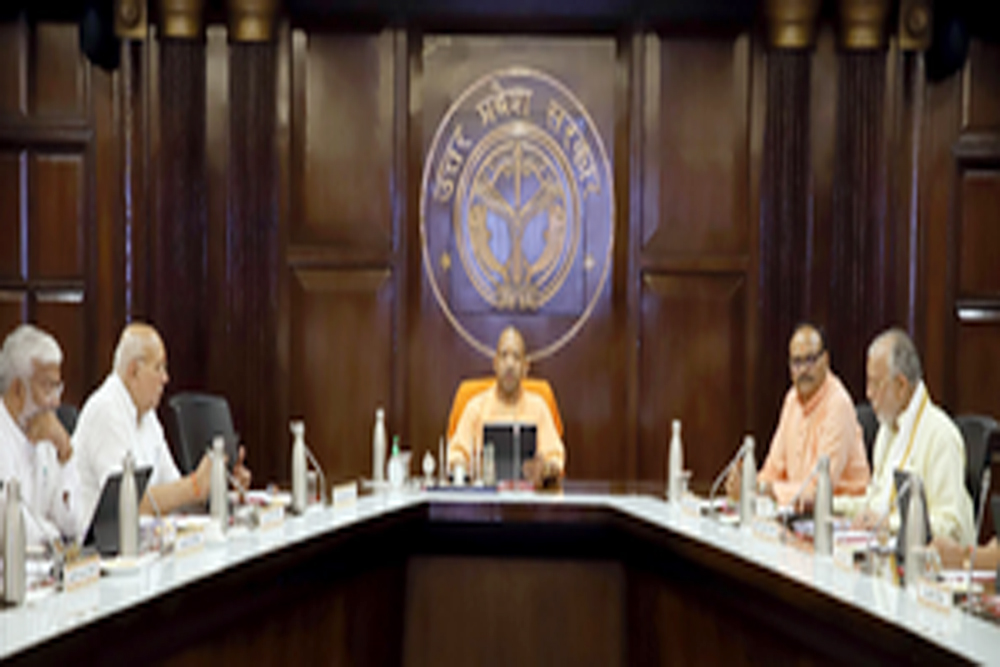 यूपी कैबिनेट में तबादला नीति को मिली मंजूरी