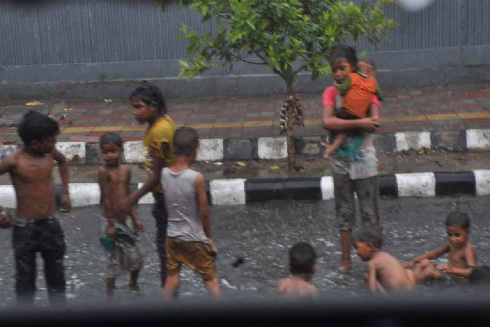 बारिश होने पर भीषण गर्मी से मिली राहत