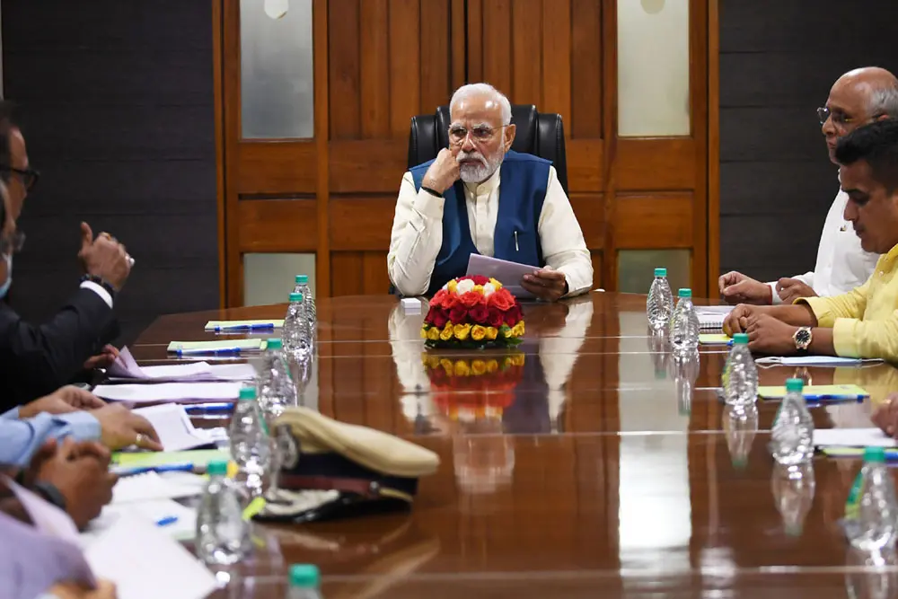 मोदी के लिए मुश्किल