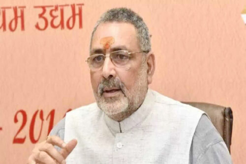 ममता बनर्जी के दिल में काबा, मैं काली मां को अपने दिल में रखता हूं : गिरिराज सिंह