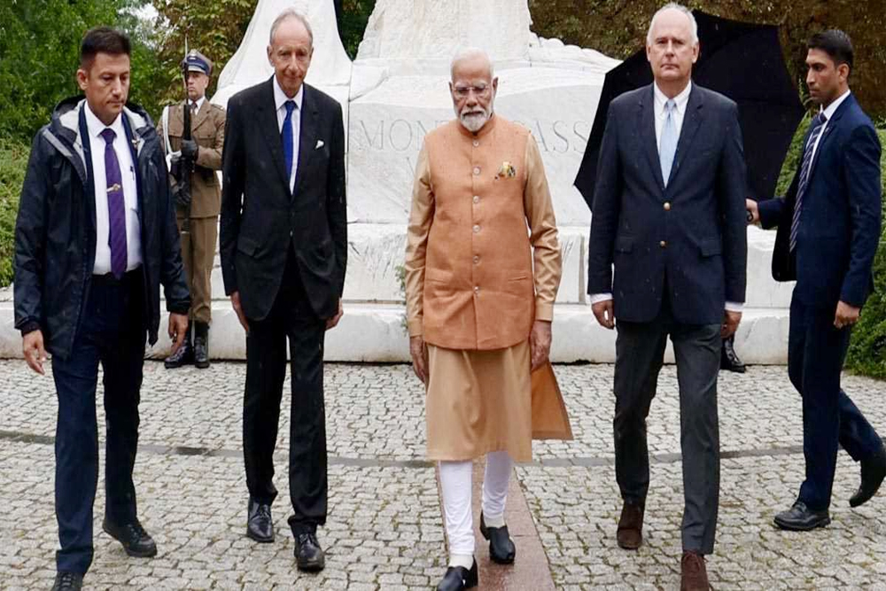 पोलैंड के प्रधानमंत्री टस्क के साथ आज द्विपक्षीय वार्ता करेंगे पीएम मोदी