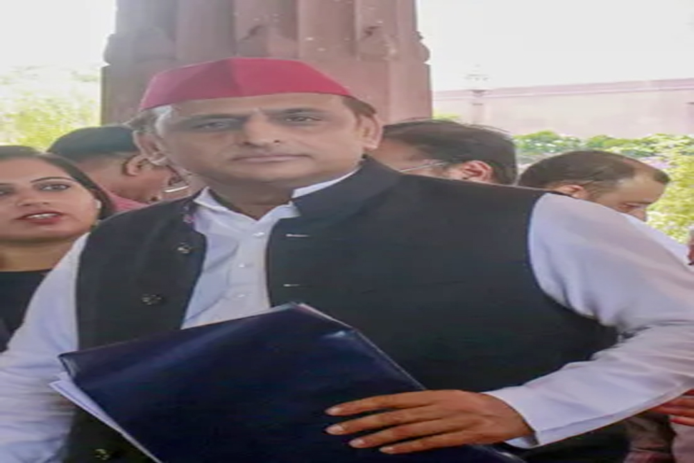 वक्फ बोर्ड संशोधन एक बहाना: अखिलेश यादव