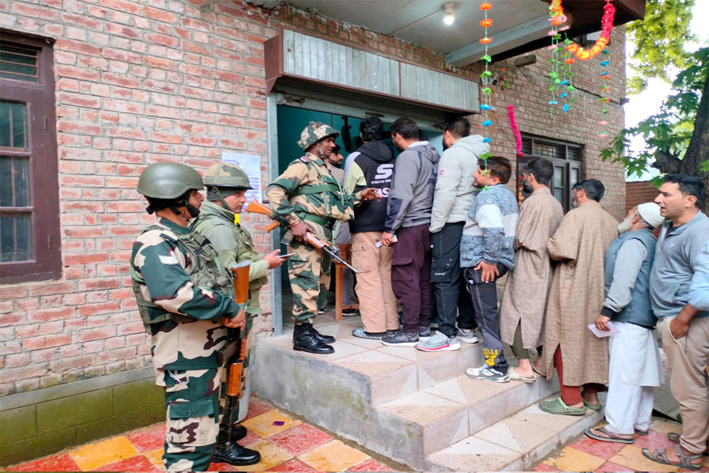 कश्मीर में चुनाव की बड़ी चुनौती