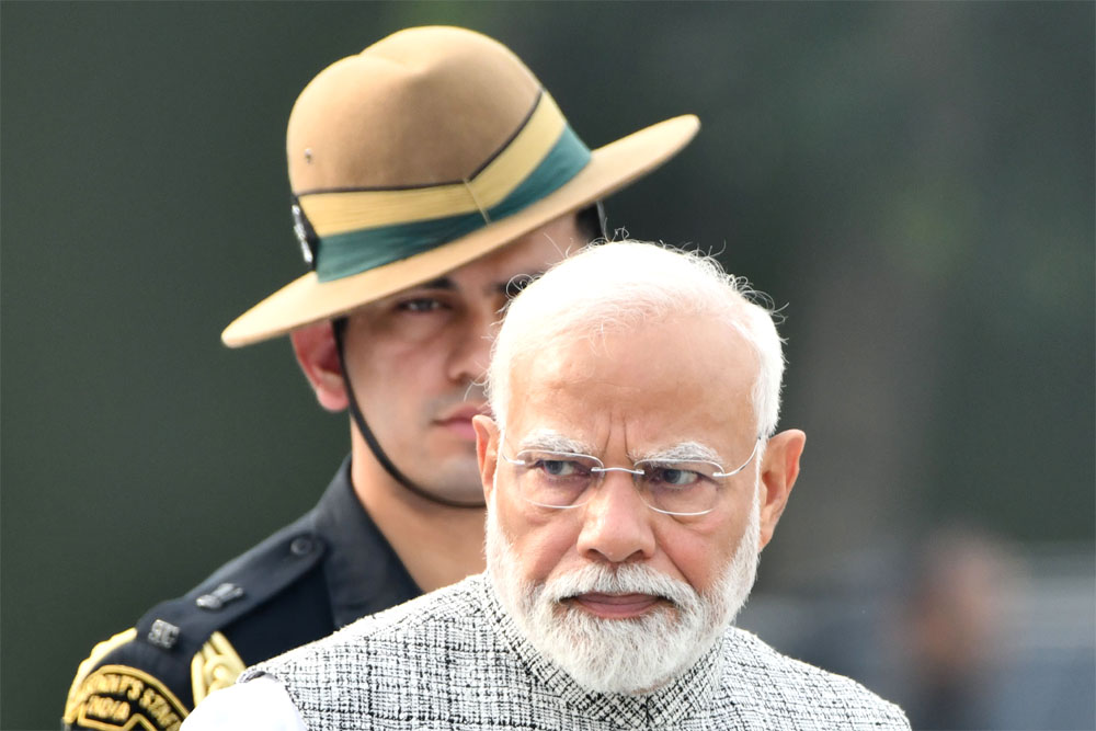 फ्री हैंड पर लगाम?