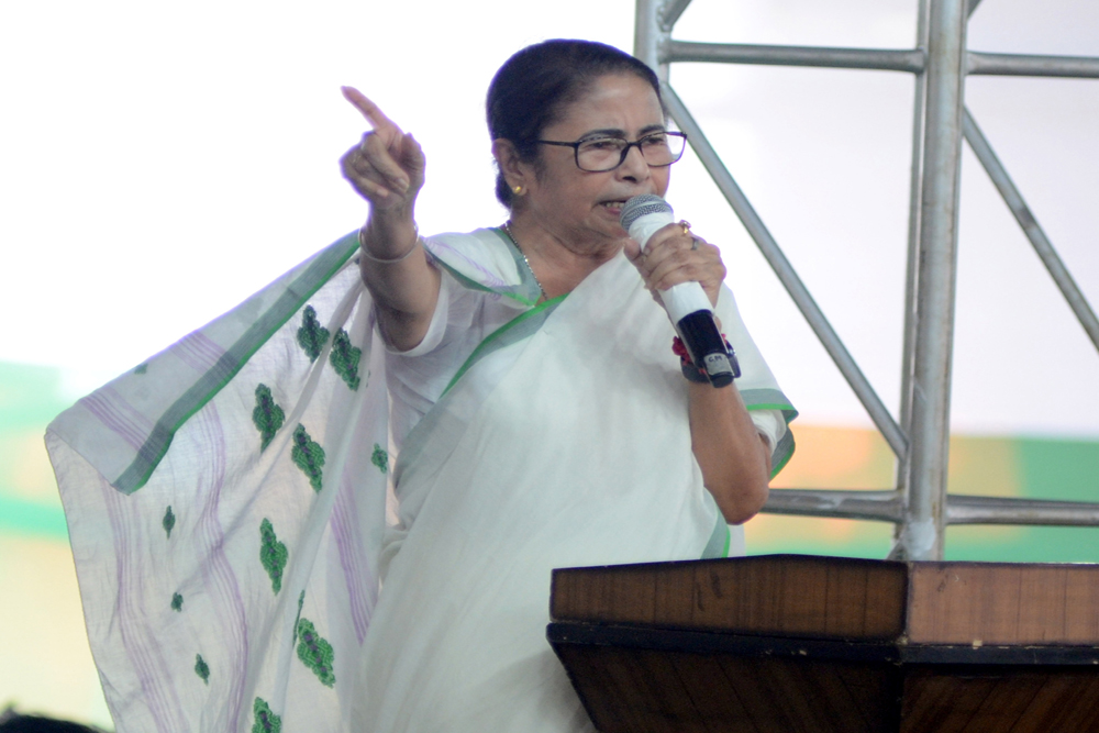 बलात्कार के दोषियों के लिए मौत की सजा वाला विधेयक बंगाल विधानसभा में पारित